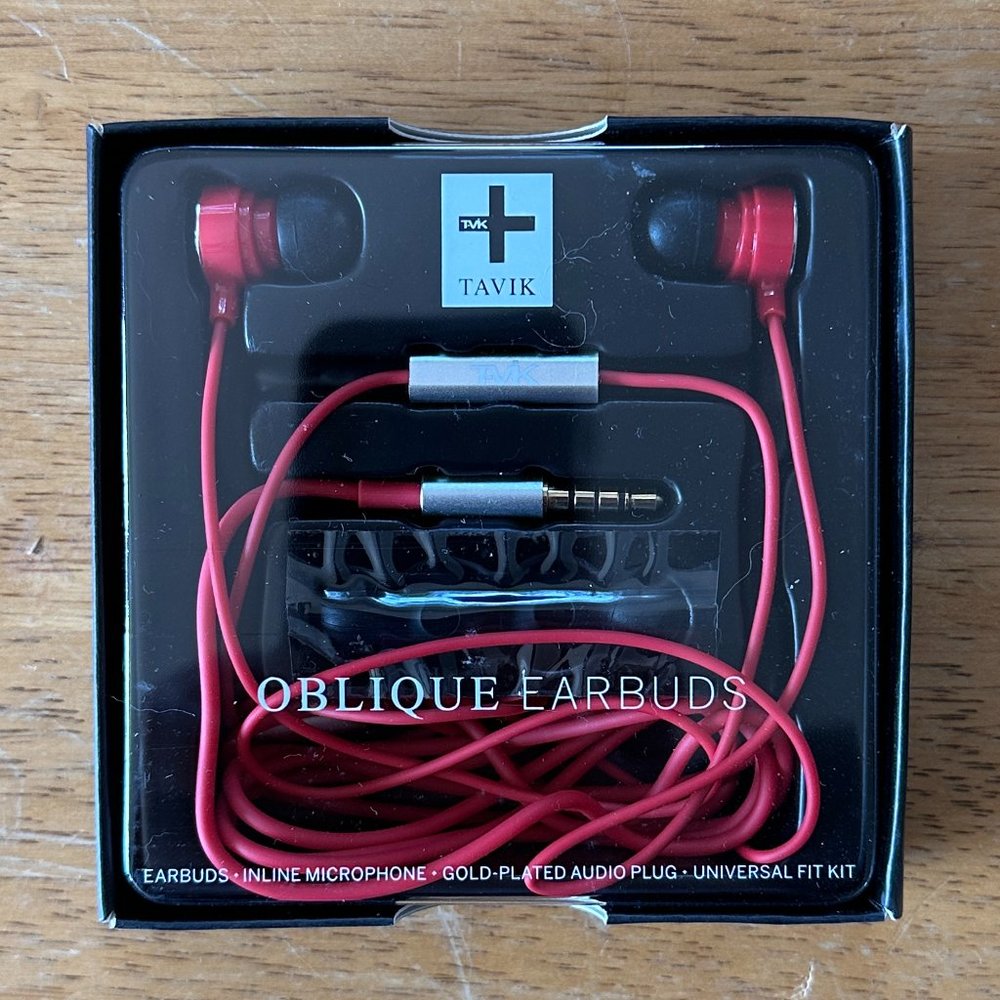 Earbuds - Picture 2 of 4